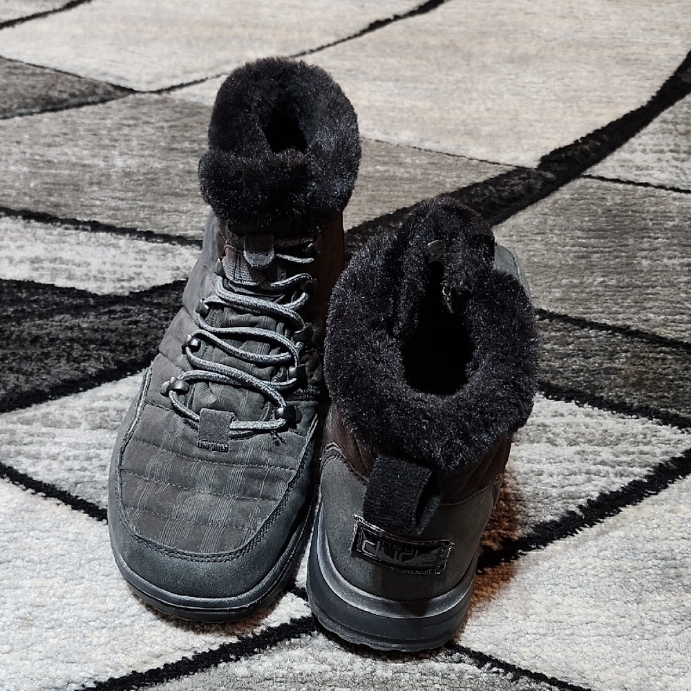 HEYDUDE BRANDY TOTAL BLACK WATER-RESISTANT FAUX-FUR ELASTIC LACES SHOES